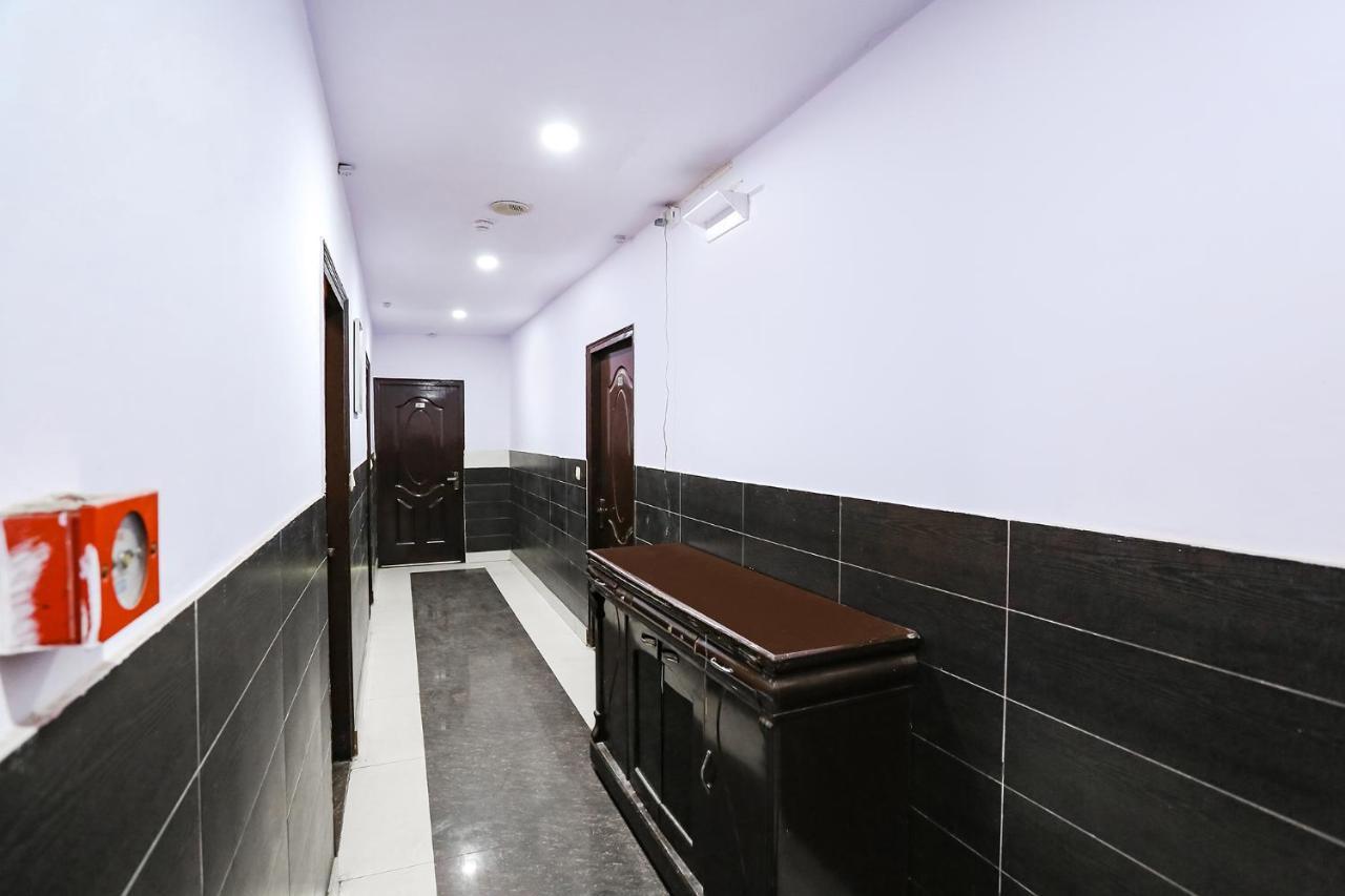Fabhotel The Lazeez Nueva Delhi Exterior foto